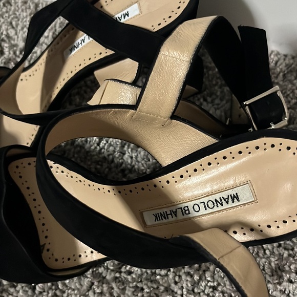 Manolo Blahnik size 39.5 - Picture 2 of 6